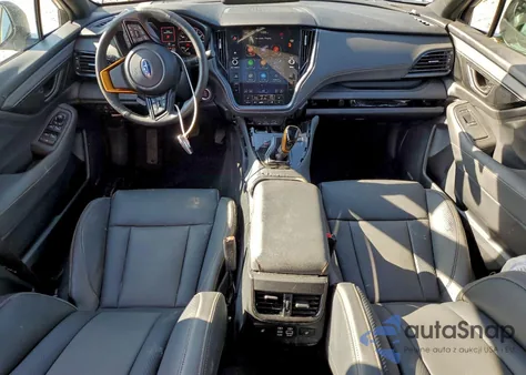 2025 Subaru Outback Wilderness z USA, uszkodzony, nr VIN 4S4BTGUD1S3223943